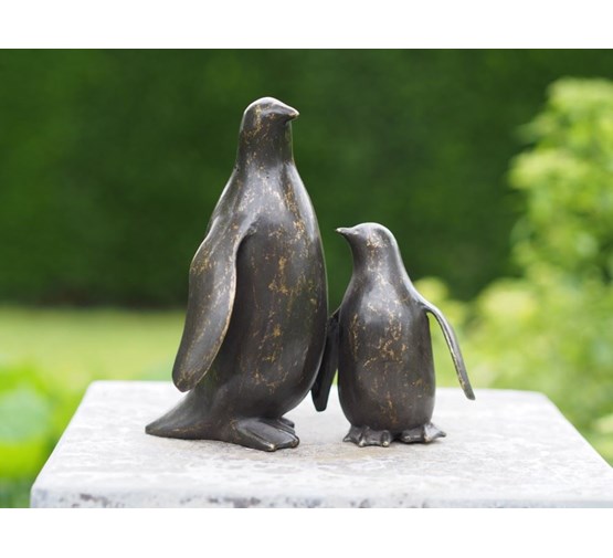                                                                bronzen-beeld-pinguins-moeder-en-kind