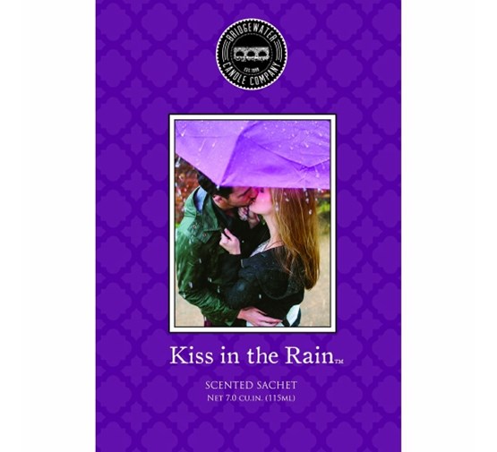 sachet-kiss-in-the-rain