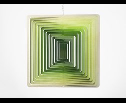 windspinner - square fading green
